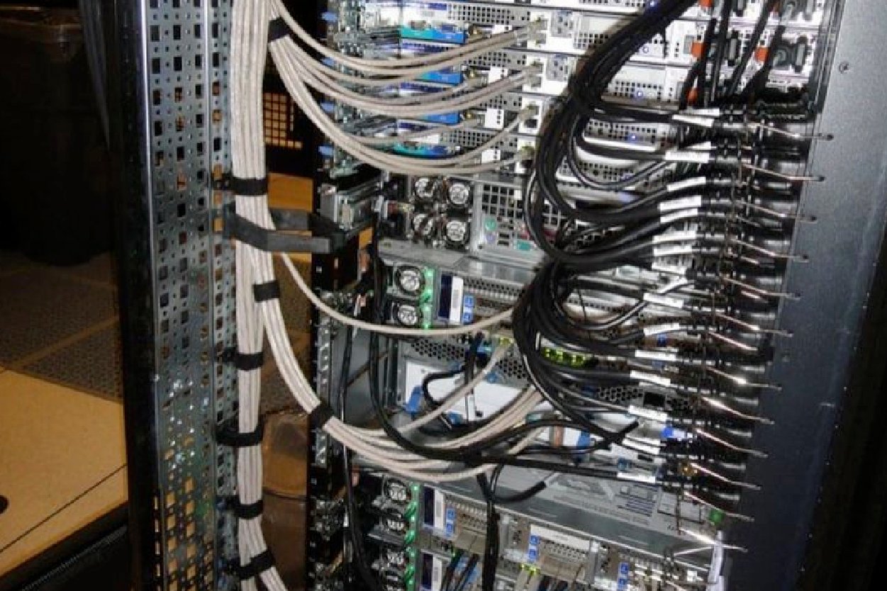 ECONNECT INSTALAÇÕES E SERVIÇOS 8