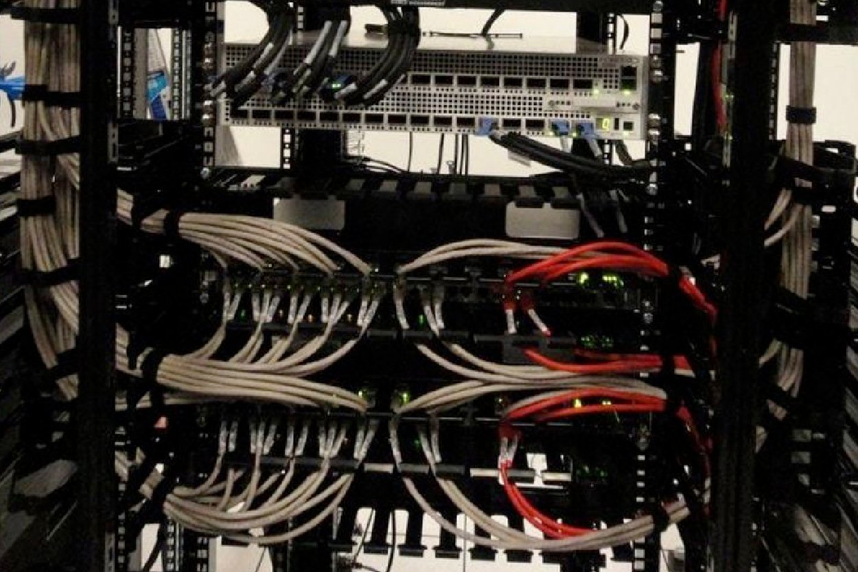 ECONNECT INSTALAÇÕES E SERVIÇOS 9